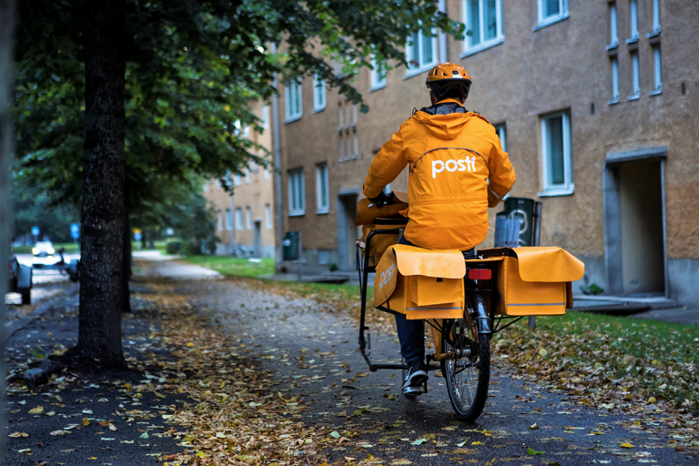 Postin Pikkupaketti ovelle – pieni mutta tehokas toimitustapa verkkokaupallesi